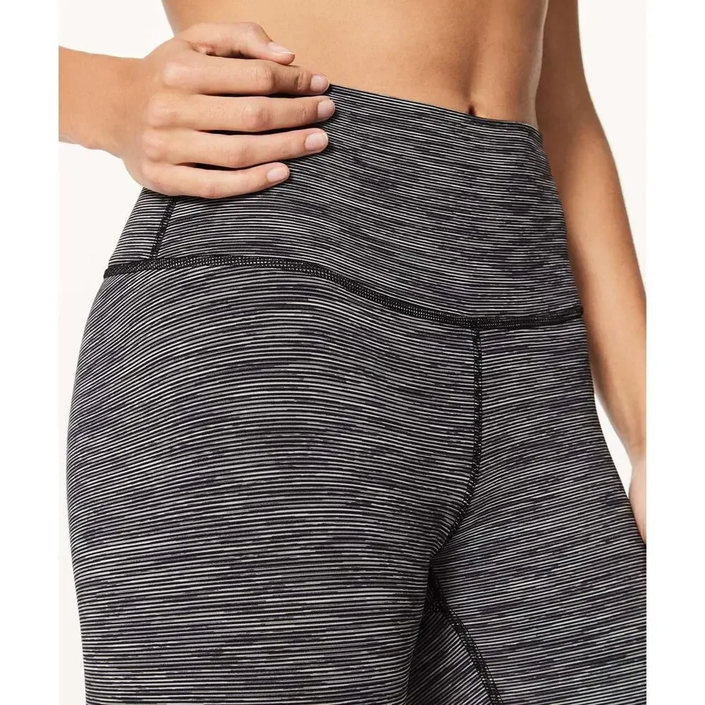 LULULEMON Wunder Under Hi-Rise 1/2 Tight 17